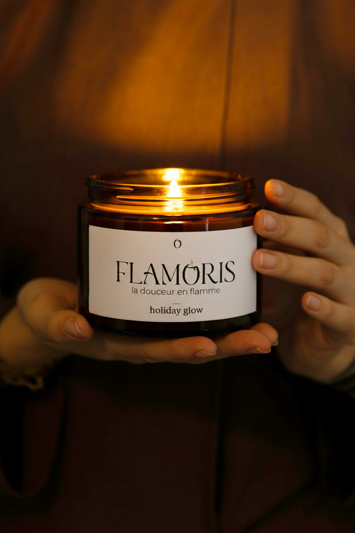Holiday Glow – Bougie Parfumée Chaleur Festive & Élégance